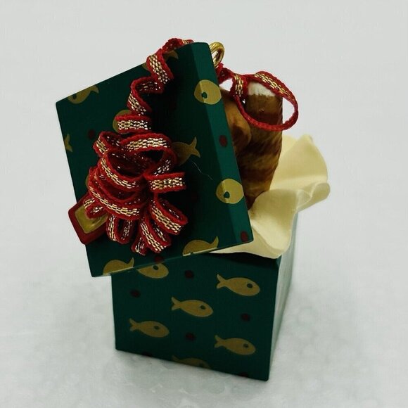 Hallmark Keepsake Christmas Ornaments Set of 3 "Mischievous Kittens" #7, 11, 12 - Picture 9 of 16